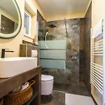 Lex Apartment